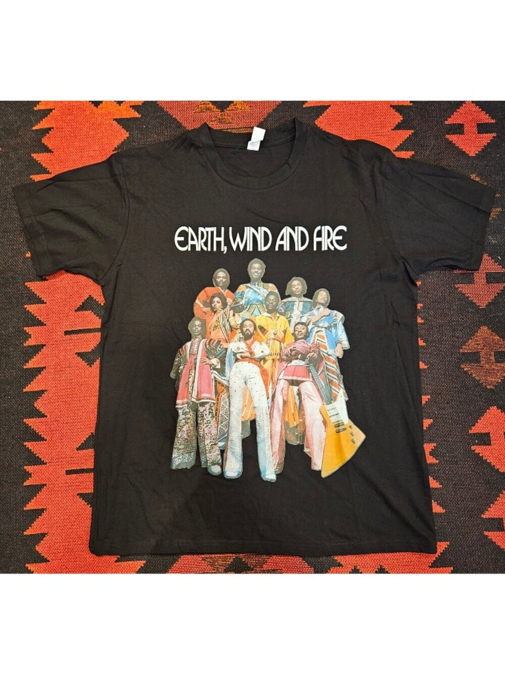 NEW Earth Wind & Fire Graphic Band T-Shirt Black 100% Cotton L
